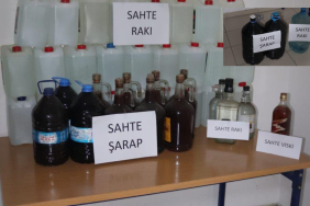 Çanakkale’de 240 litre kaçak içki ele geçirildi