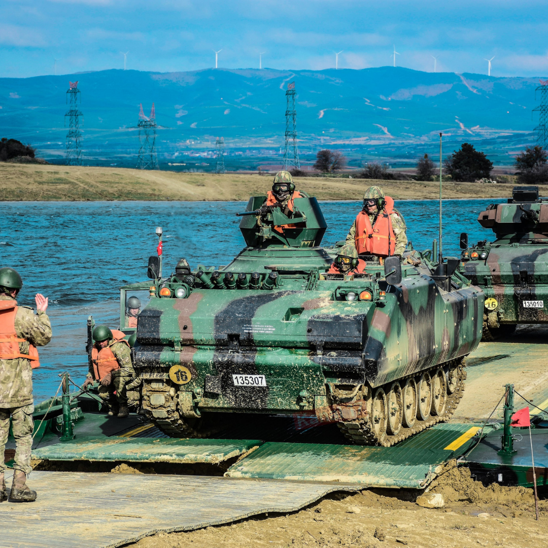 Çanakkale'de asker çıkartma tatbikatı yapıldı