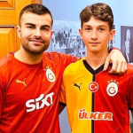 Çanakkaleli genç futbolcu Galatasaray'a transfer oldu
