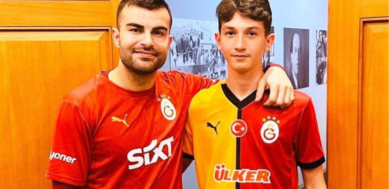 Çanakkaleli genç futbolcu Galatasaray’a transfer oldu