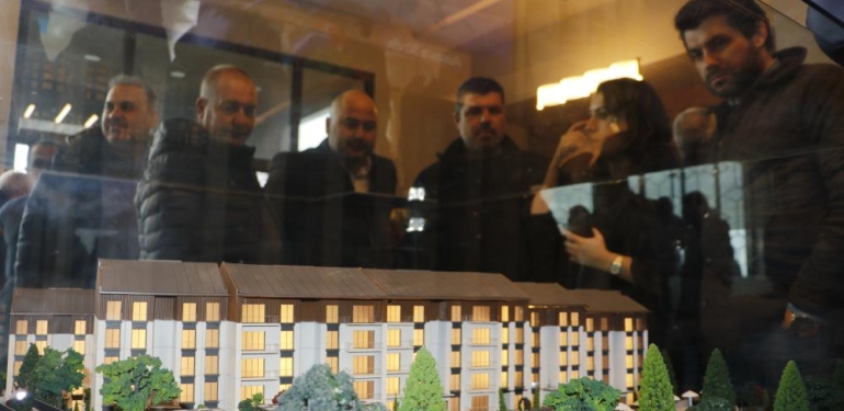 Flex Art’ın Ezine’deki Seyir Konakları projesi tanıtıldı