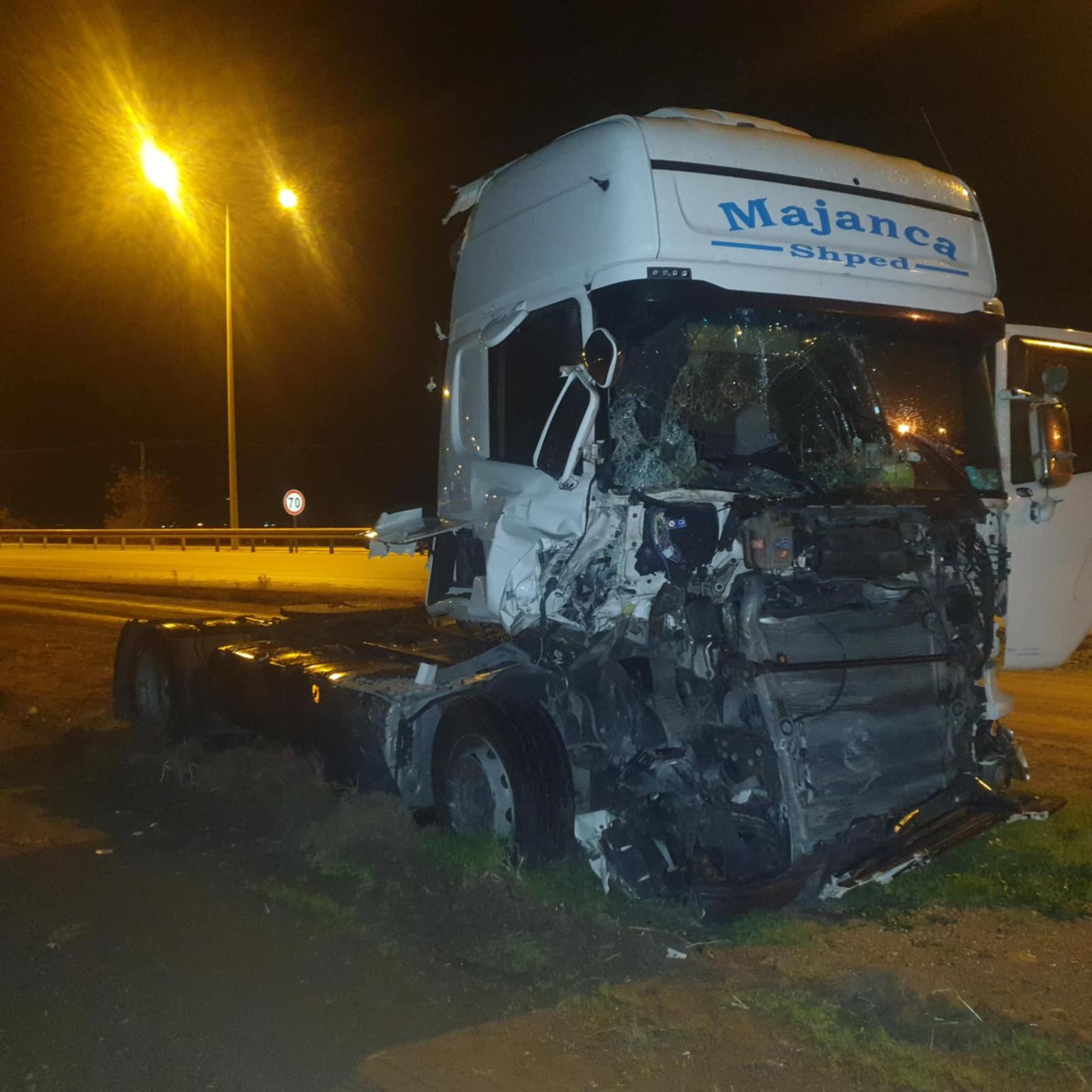 Çanakkale’de tır çalıp Konya’da yakalandılar