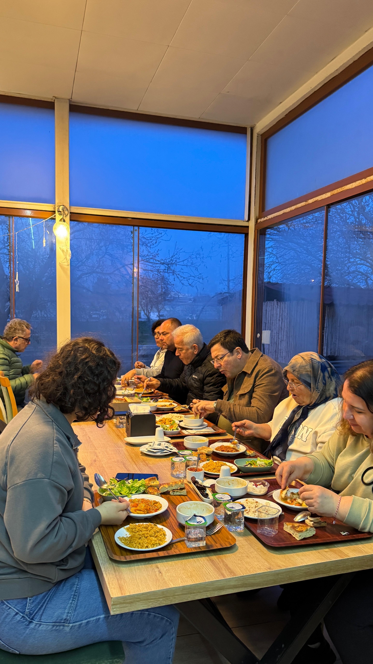 Erkek ve Güneşhan ilk iftarı Kent Lokantası'nda yaptı