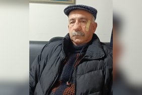 Lapseki'de AK Partili meclis üyeleri gazeteciyi darp etti!