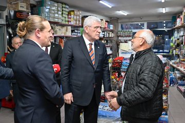 Müsavat Dervişoğlu Lapseki'de esnafları gezdi