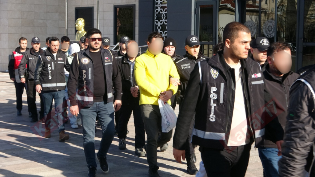Çanakkale’de balyozlu kavga: 10 gözaltı